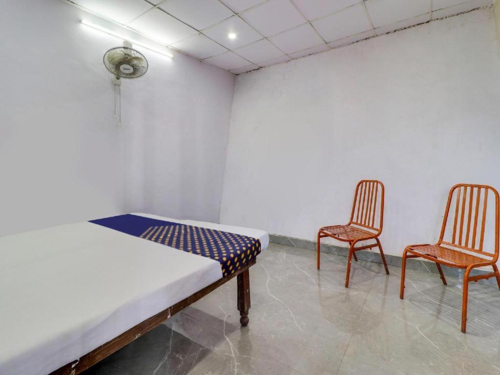Hotel Jaiswal Estate Массури Экстерьер фото